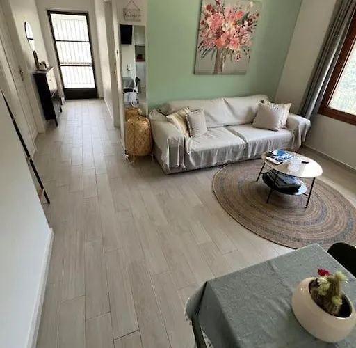 בית נופש Alexias טסגרדה