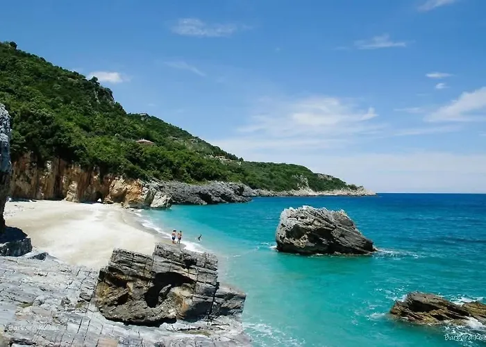 בית נופש Alexias טסגרדה